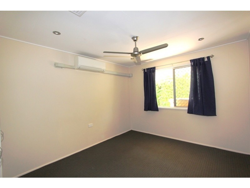 2 Garnett Street, Emerald QLD 4720