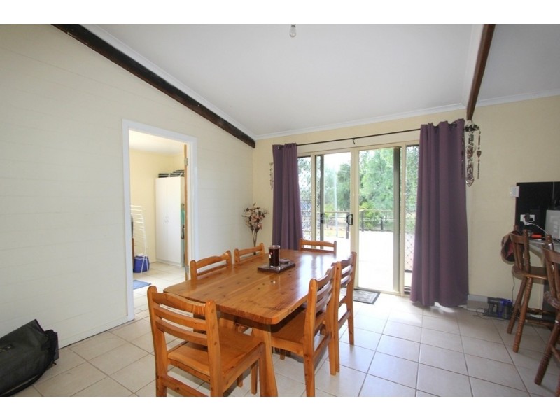 28 Silica Road, Emerald QLD 4720