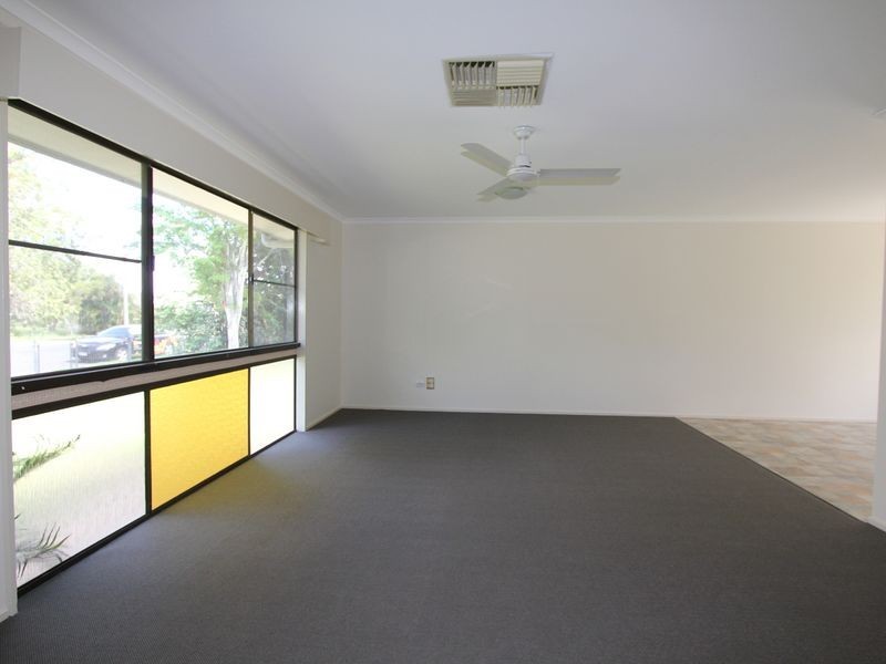 5 Mellish Crescent, Emerald QLD 4720