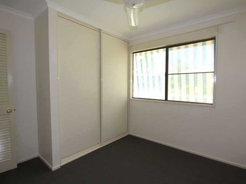 5 Mellish Crescent, Emerald QLD 4720