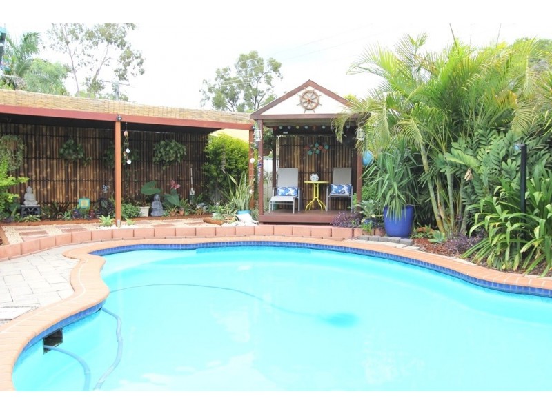 32 Campbell St, Emerald QLD 4720