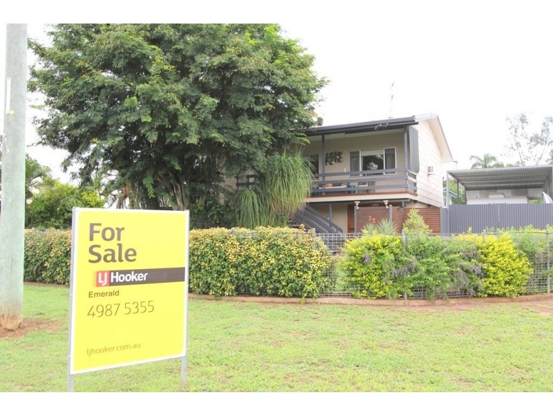 32 Campbell St, Emerald QLD 4720