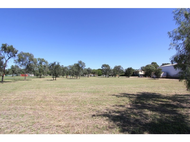 17B Crendon Street, Emerald QLD 4720