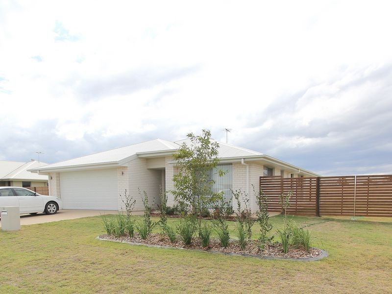 50 Canterbury Road, Emerald QLD 4720