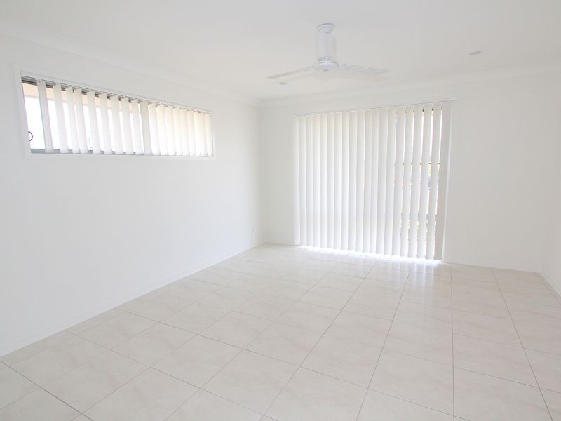 50 Canterbury Road, Emerald QLD 4720