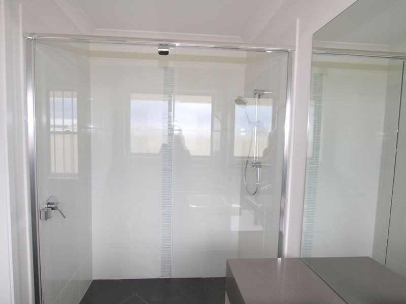 50 Canterbury Road, Emerald QLD 4720