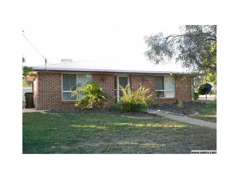 29 Park Avenue, Emerald QLD 4720