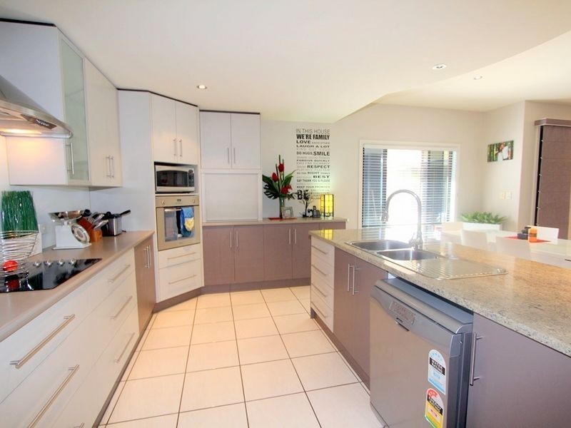 29 Callaghan Street, Emerald QLD 4720