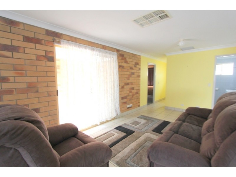 Unit 1/66 Esmond Street, Emerald QLD 4720