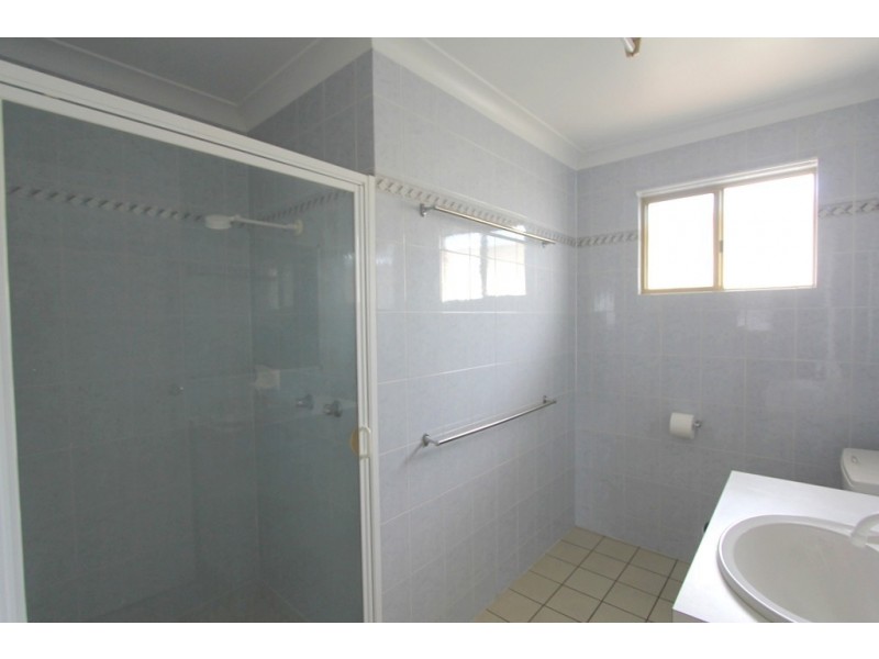 Unit 1/66 Esmond Street, Emerald QLD 4720