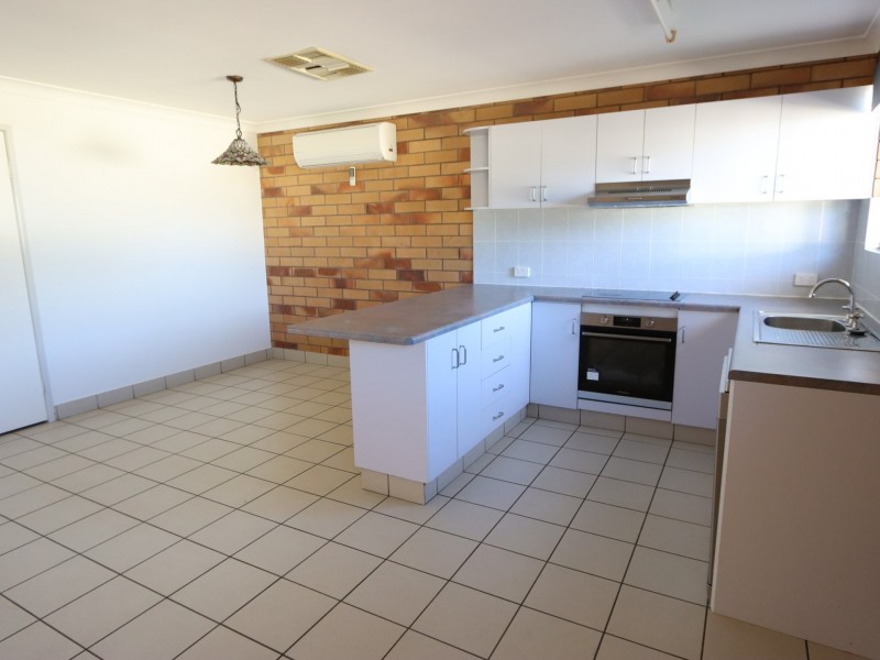 Unit 1/66 Esmond Street, Emerald QLD 4720