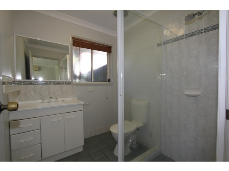 8 Statesman Drive, Emerald QLD 4720