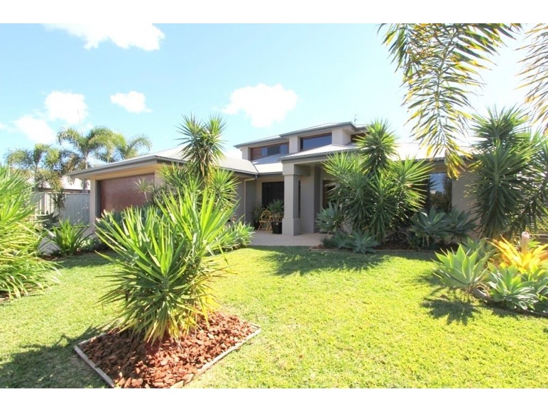 32 Callaghan Street, Emerald QLD 4720