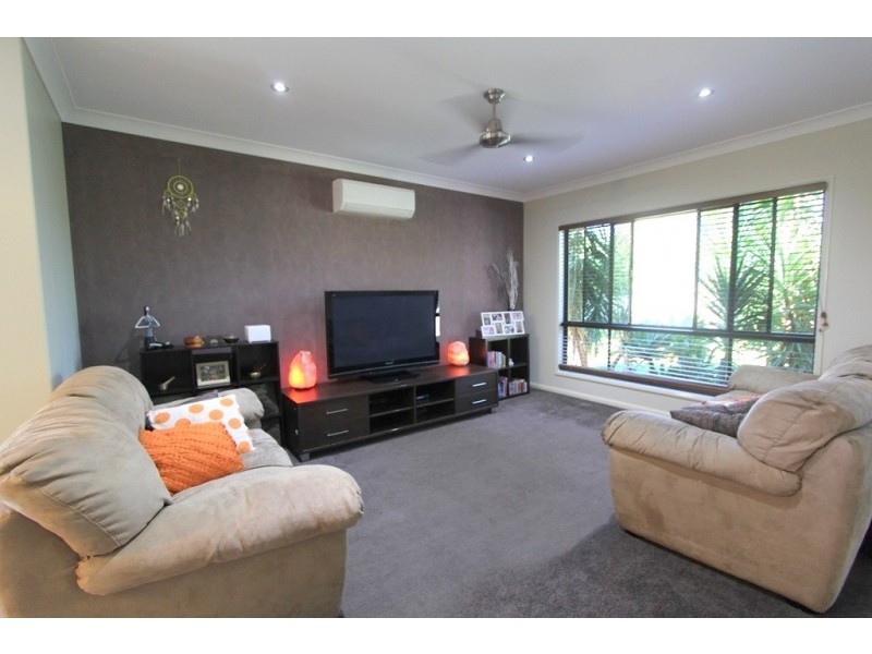 32 Callaghan Street, Emerald QLD 4720