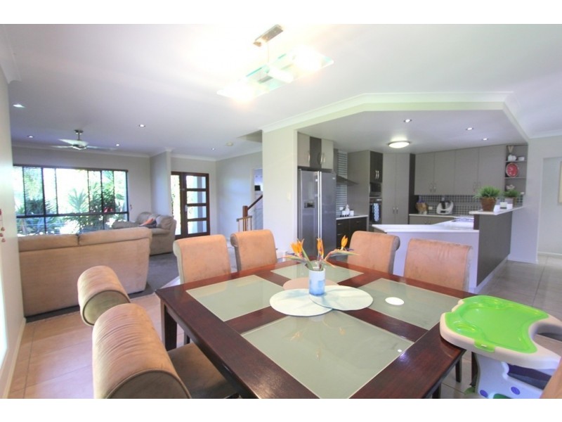 32 Callaghan Street, Emerald QLD 4720