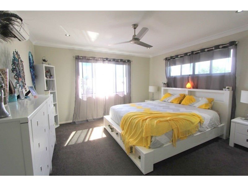 32 Callaghan Street, Emerald QLD 4720