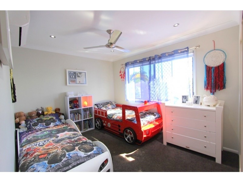 32 Callaghan Street, Emerald QLD 4720