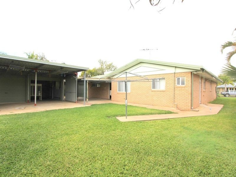 68 Staal Crescent, Emerald QLD 4720