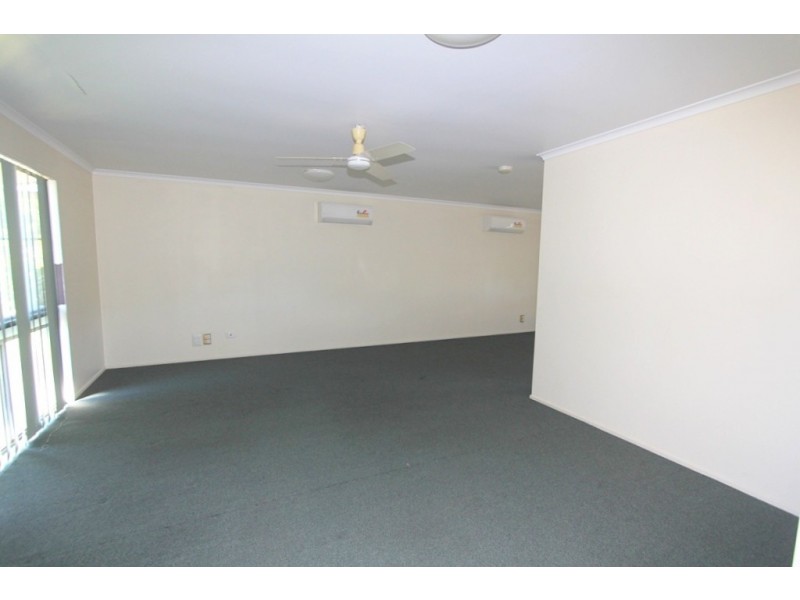 32 Harris St, Emerald QLD 4720