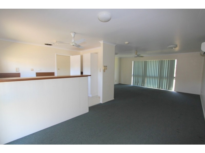 32 Harris St, Emerald QLD 4720