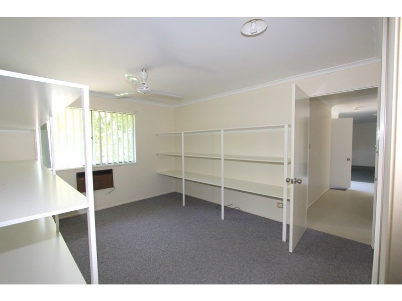 32 Harris St, Emerald QLD 4720