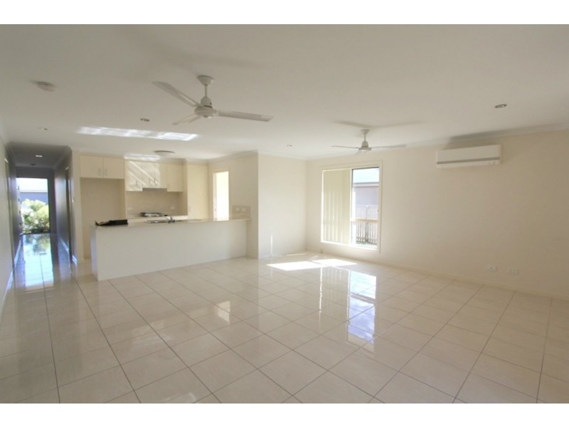 5 Onyx Street, Emerald QLD 4720