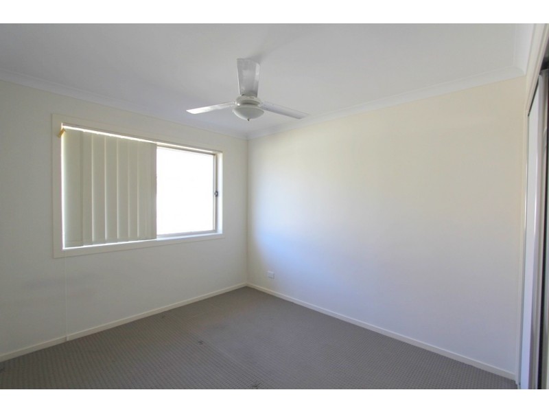 5 Onyx Street, Emerald QLD 4720