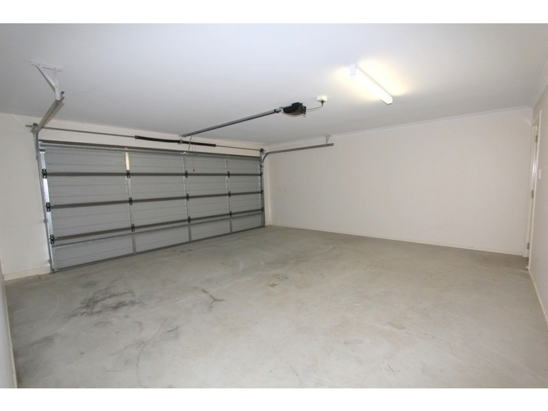 5 Onyx Street, Emerald QLD 4720