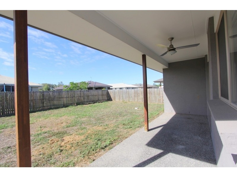 5 Onyx Street, Emerald QLD 4720