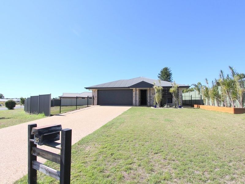 25 Berthun Street, Emerald QLD 4720