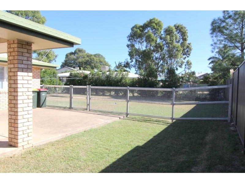9 Barry Street, Emerald QLD 4720