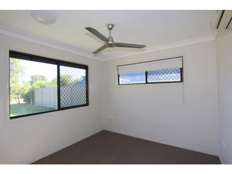 55 White Street, Emerald QLD 4720