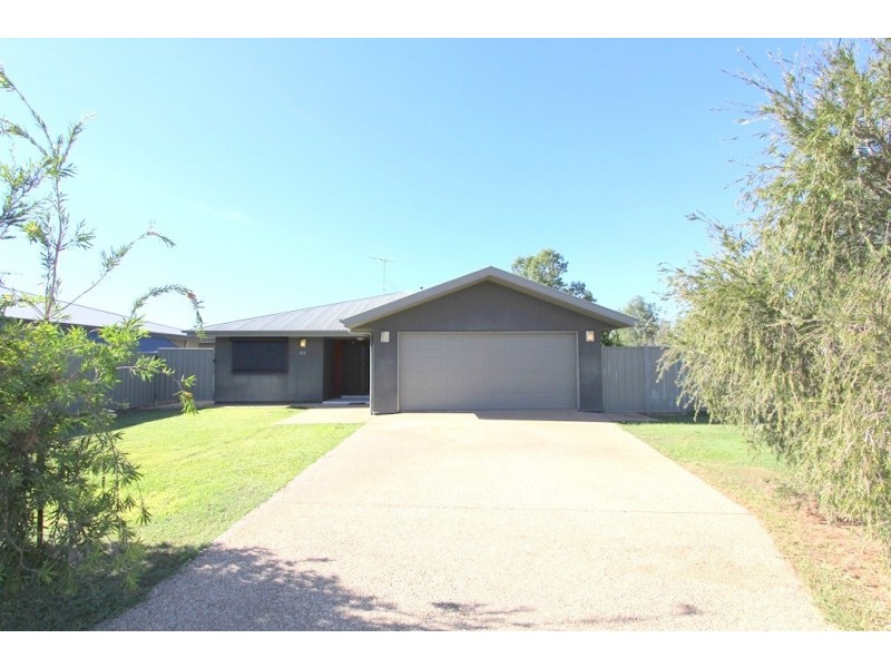 55 White Street, Emerald QLD 4720