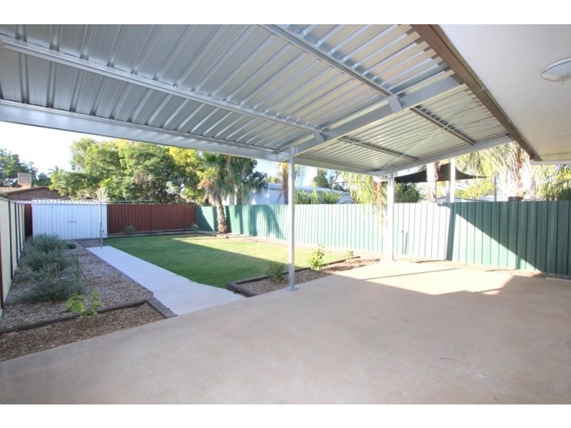 Unit 2/15 Campbell Street, Emerald QLD 4720
