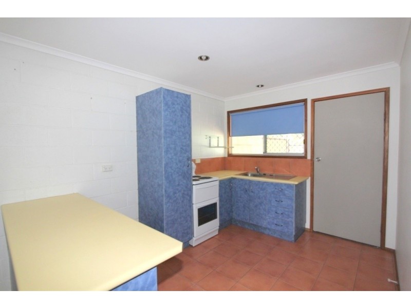 Unit 2/15 Campbell Street, Emerald QLD 4720
