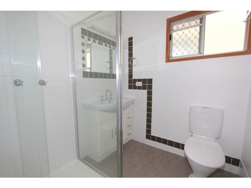 Unit 2/15 Campbell Street, Emerald QLD 4720