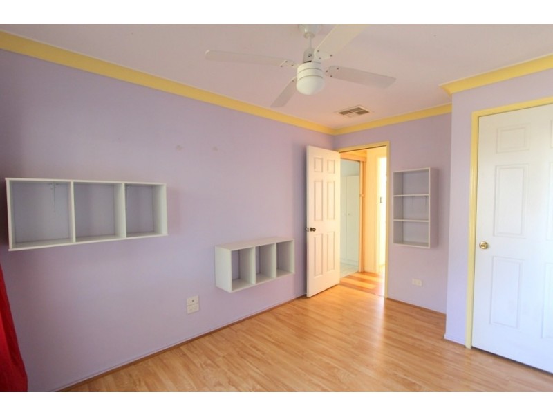 4 Kurrajong Close, Emerald QLD 4720