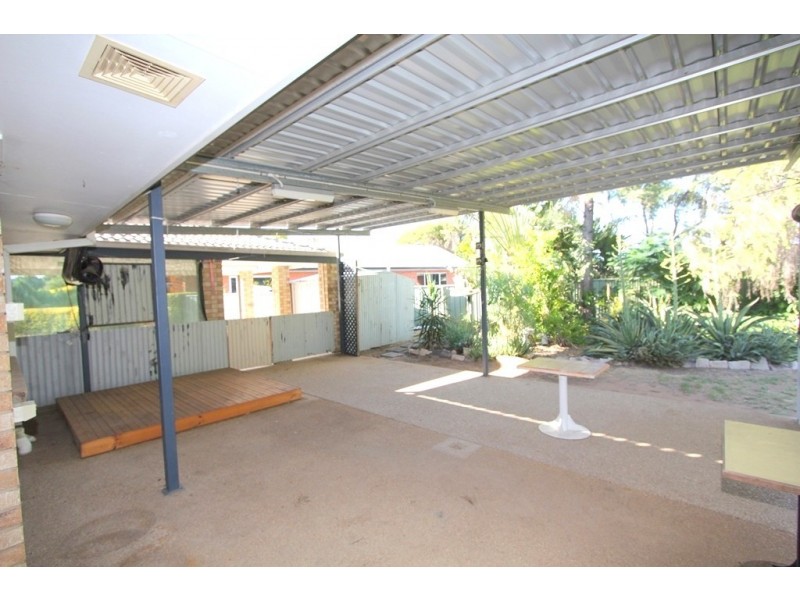 4 Kurrajong Close, Emerald QLD 4720