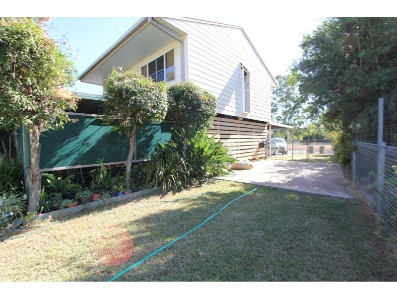 48 Park Avenue, Emerald QLD 4720