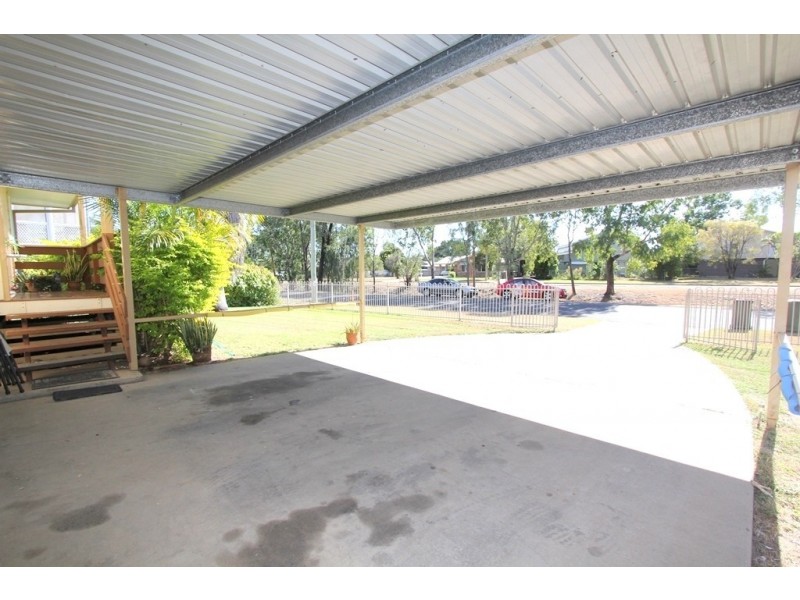 48 Park Avenue, Emerald QLD 4720