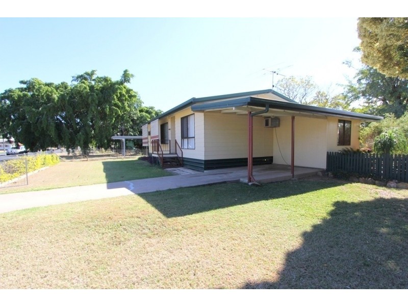 57 Esmond Street, Emerald QLD 4720