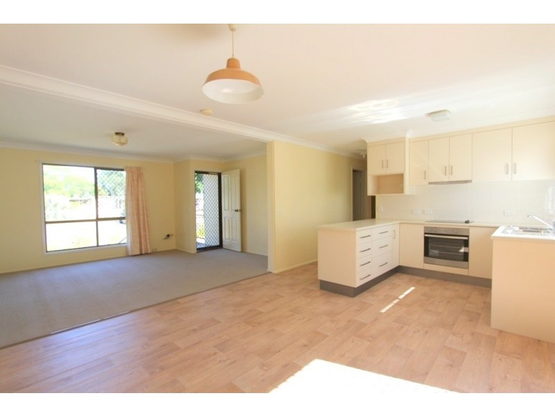 57 Esmond Street, Emerald QLD 4720