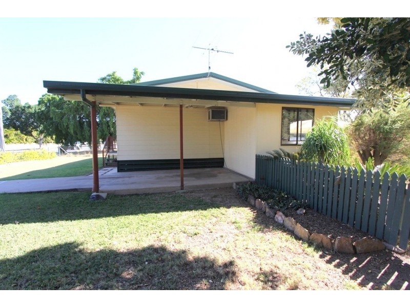 57 Esmond Street, Emerald QLD 4720