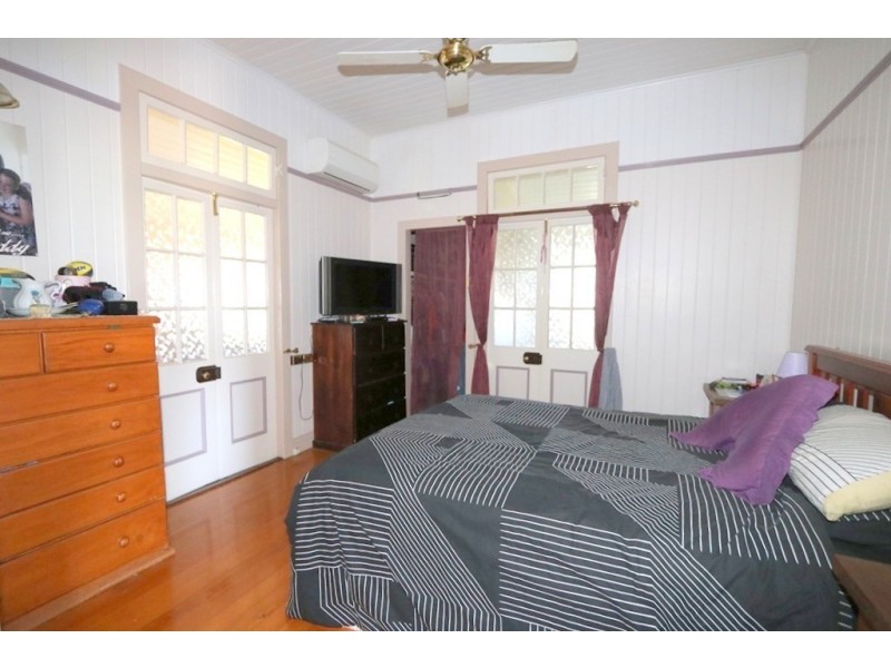 24 Andrews Road, Emerald QLD 4720