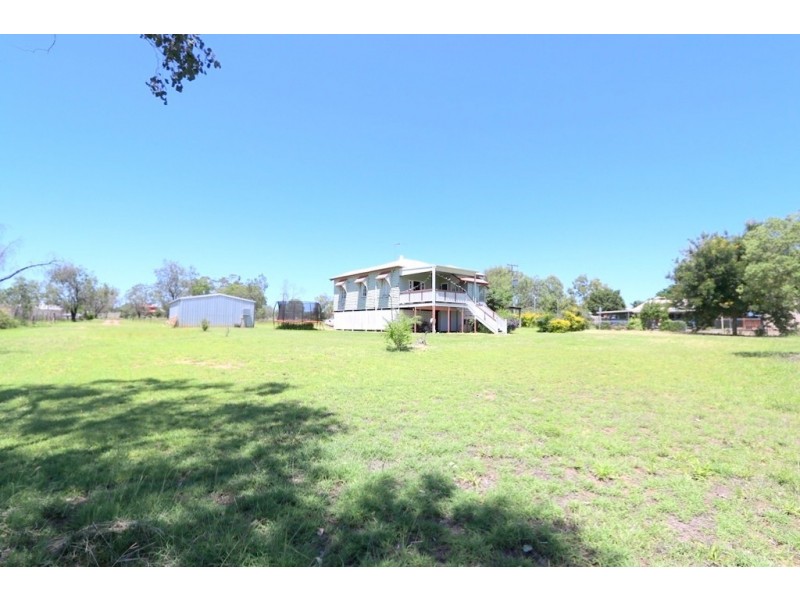 24 Andrews Road, Emerald QLD 4720