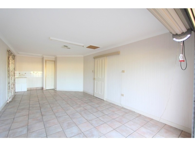 2a Statesman Drive, Emerald QLD 4720