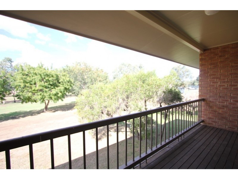 Unit 9/145 Egerton Street, Emerald QLD 4720