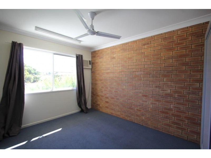 Unit 9/145 Egerton Street, Emerald QLD 4720