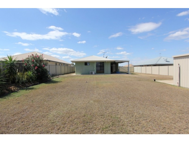 9 Mitchell Street, Emerald QLD 4720