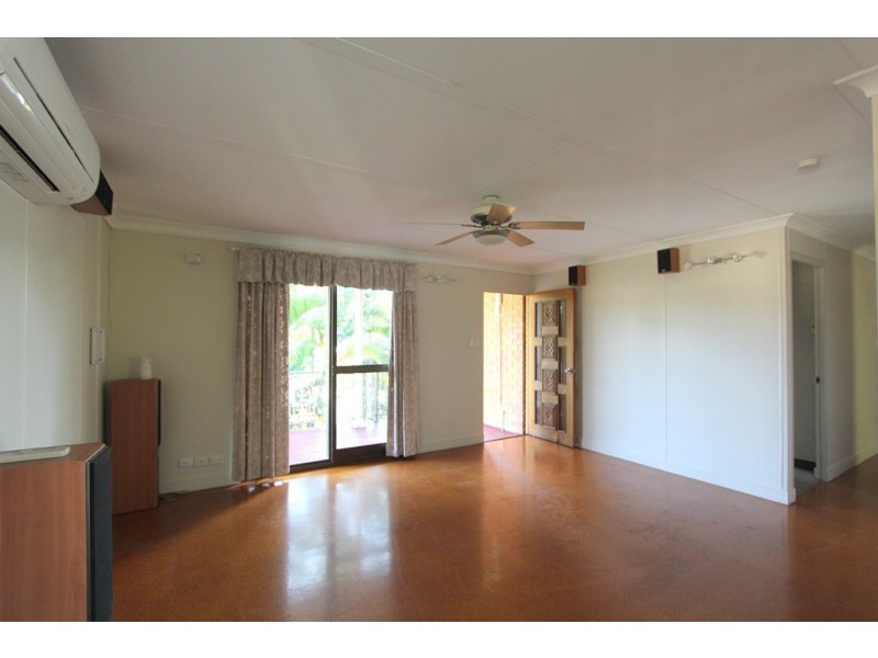 4 Buchholz Place, Emerald QLD 4720